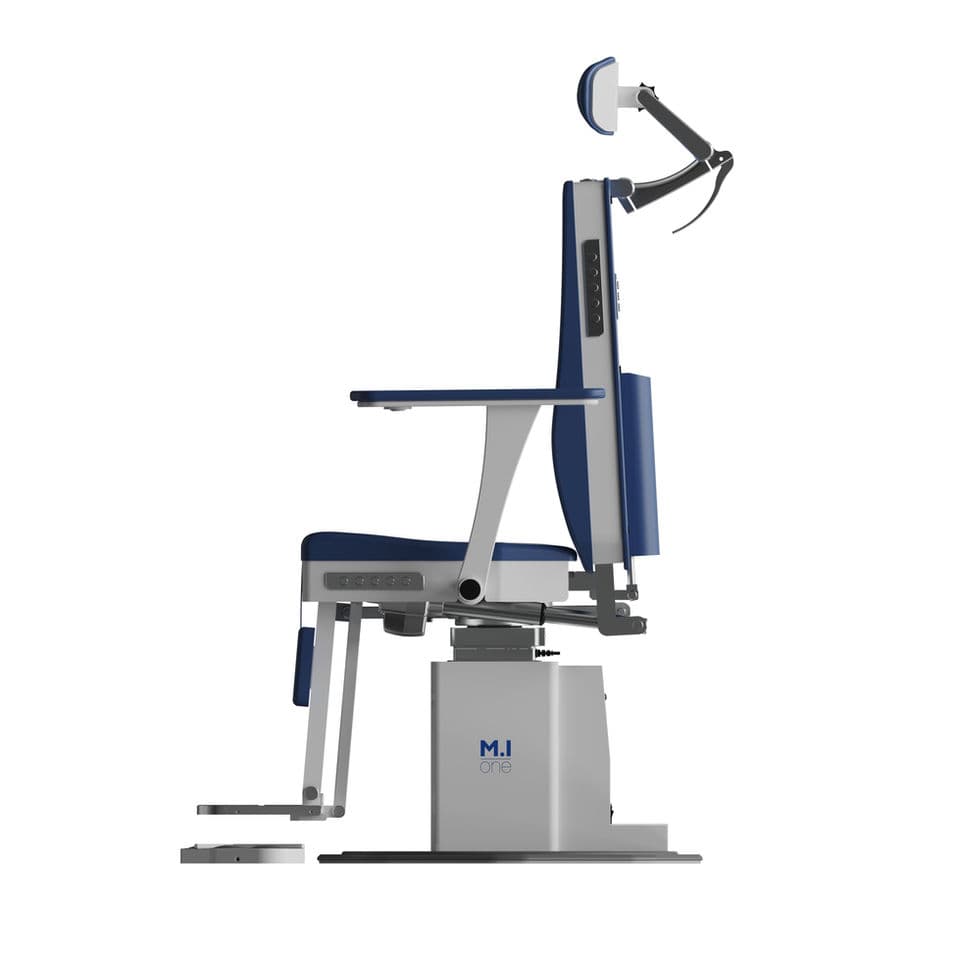 MIONE treatment chair side view